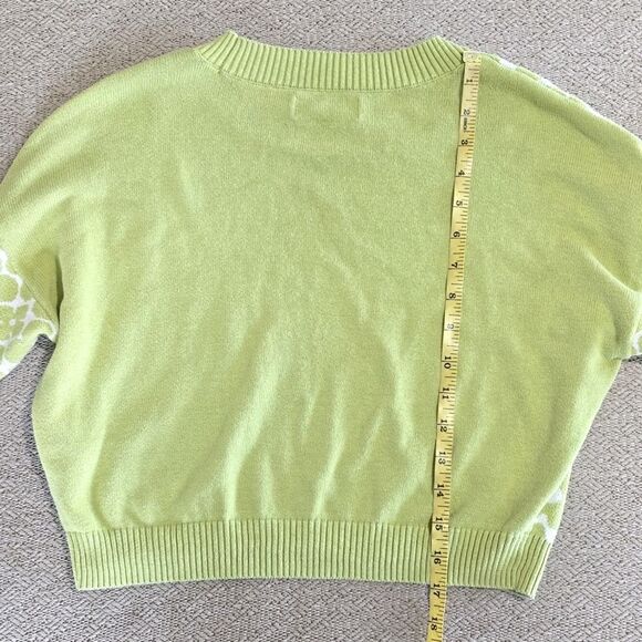 Hollister Retro Green White Flower Crop Sweater - Size Small - Picture 11 of 12